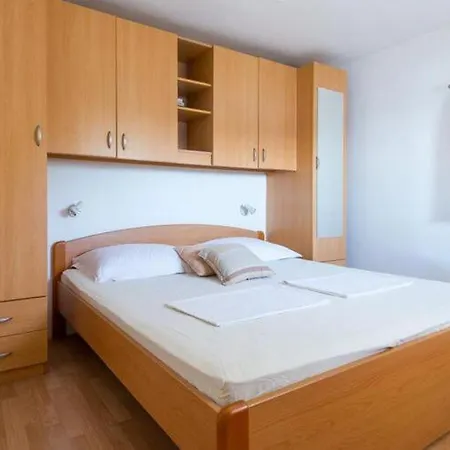 شقة Kirigin - One Bedroom With Terrace And Sea View Luka *
