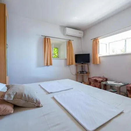 شقة Kirigin - One Bedroom With Terrace And Sea View Luka *